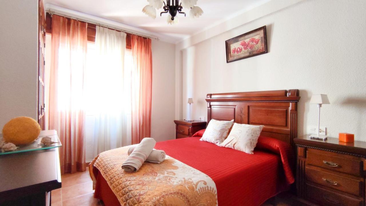 Center Of The Sea, Three Rooms - Alojamientos La Torre Torre Del Mar Bagian luar foto